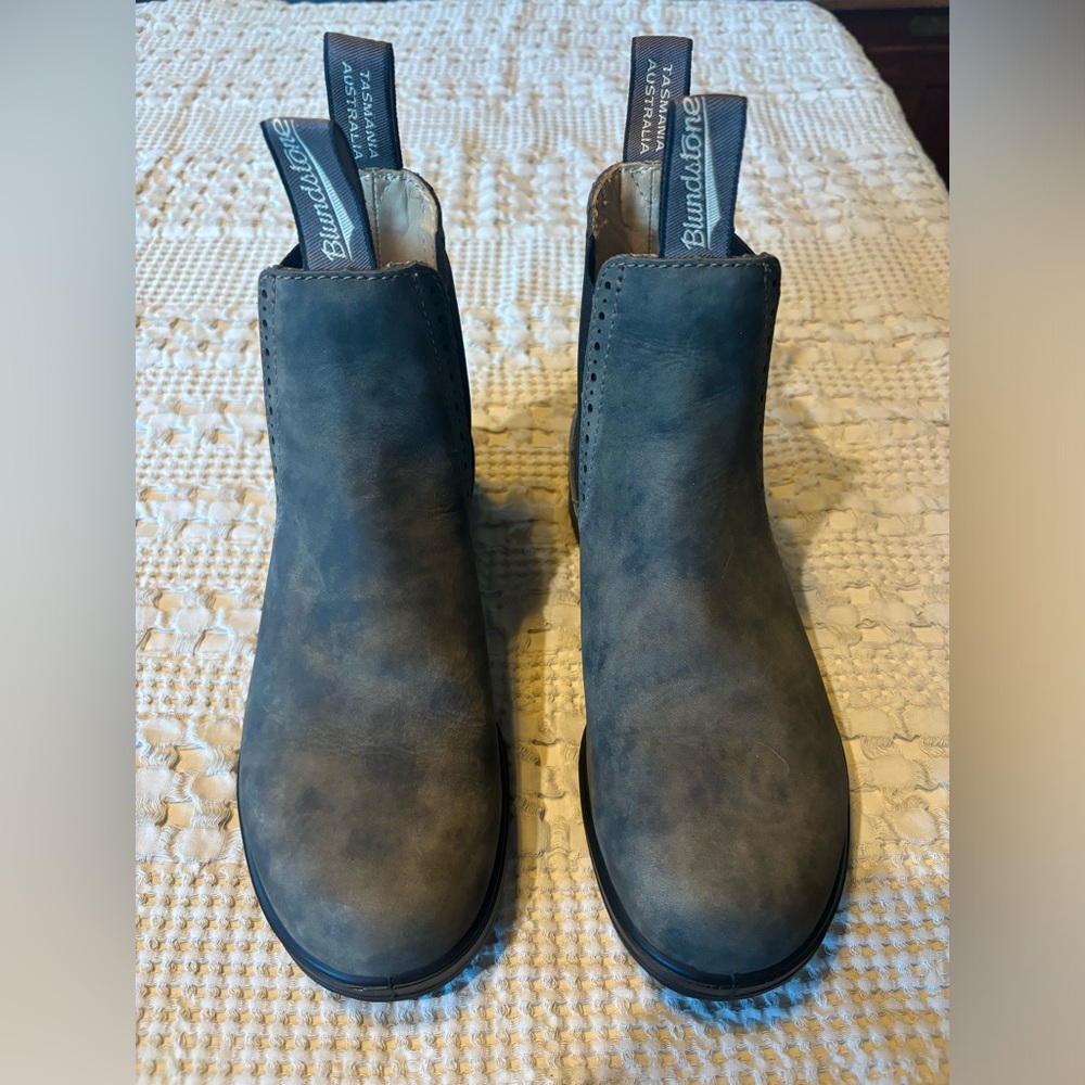 New Blundstone Original Leather High Top Boots